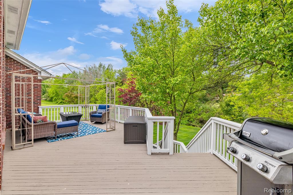 55161 Whitney Drive, Shelby Twp, MI 48315 — Photo 44