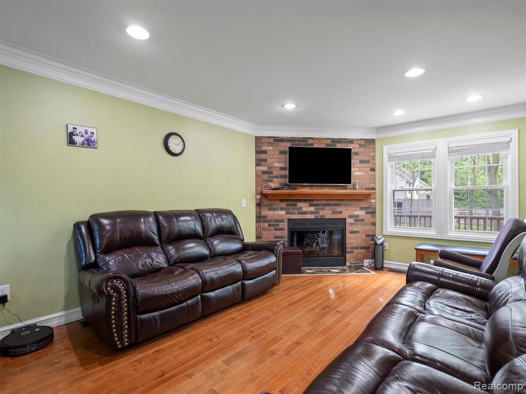 7323 S KINGSTON, Westland, MI — Photo 9