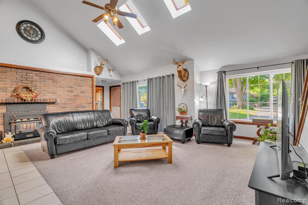 7730 Austere Drive, Waterford, MI 48329 — Photo 5