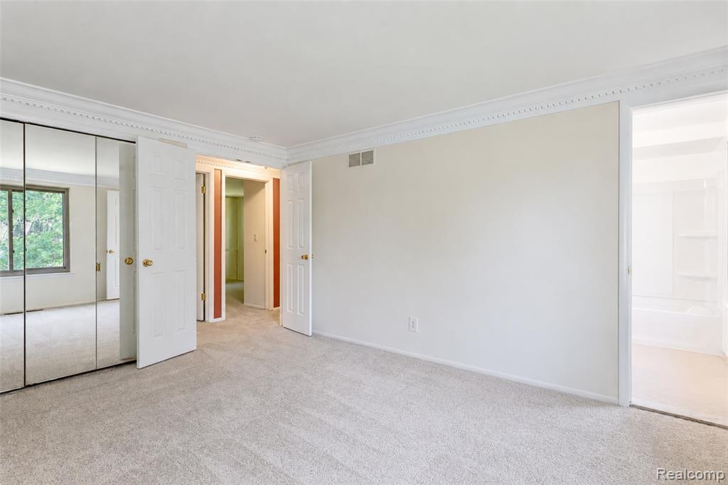 45429 Brunswick Drive, Canton, MI 48187 — Photo 33