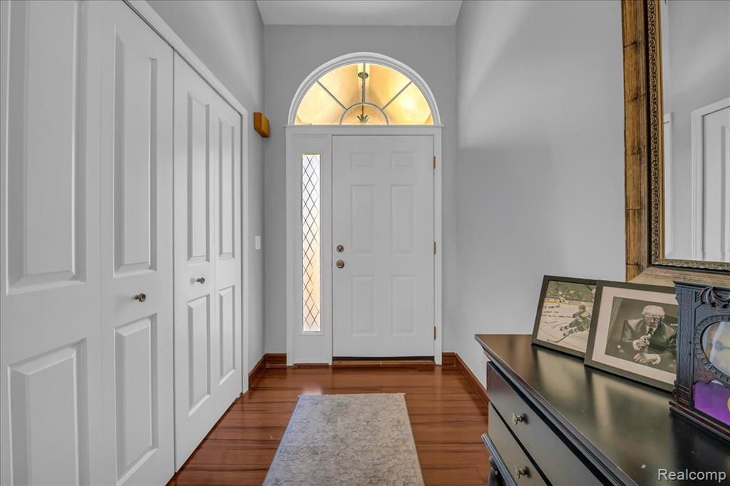 8159 Pickering Place, Westland, MI — Photo 4