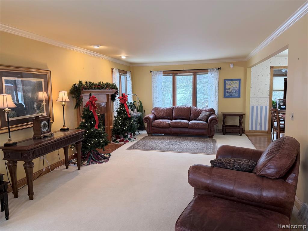 16184 Pine Lake Forest Drive, Linden, MI 48451 — Photo 11