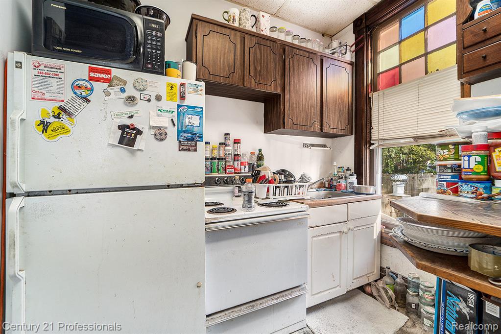428 East Street, Rochester, MI 48307 — Photo 8