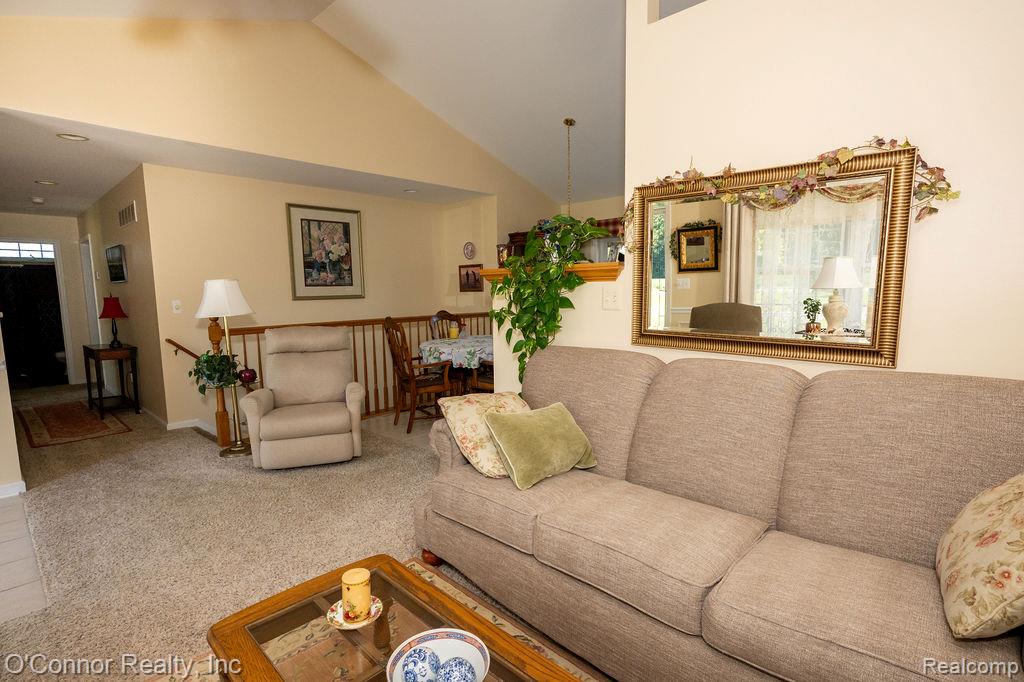 8552 Rynn Road, Avoca, MI 48006 — Photo 3