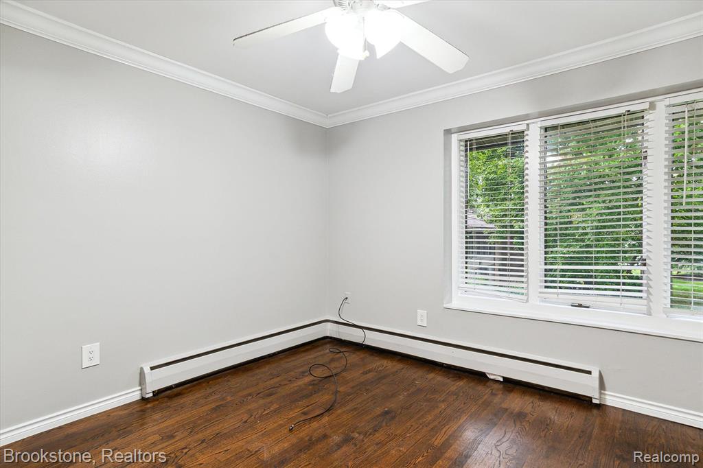 359 CONCORD PL, Unit 3, Bloomfield Hills, MI 48304 — Photo 12