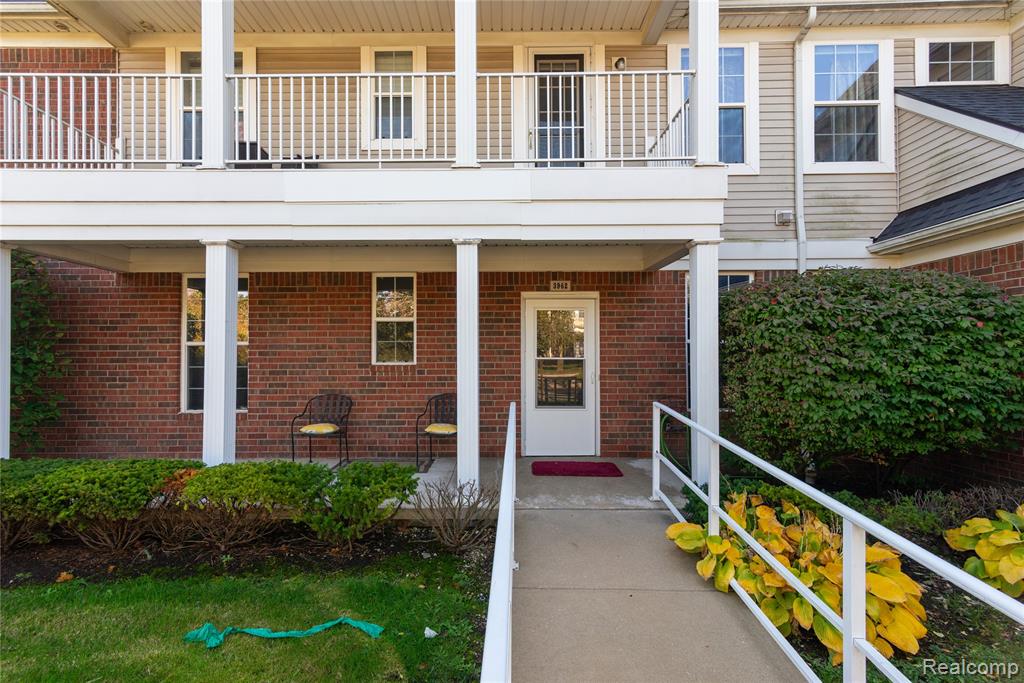 3962 Cherry Creek Lane, 11, Sterling Heights, MI 48314 — Photo 3