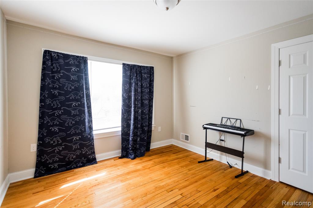 11164 E Outer Drive, Detroit, MI 48224 — Photo 12