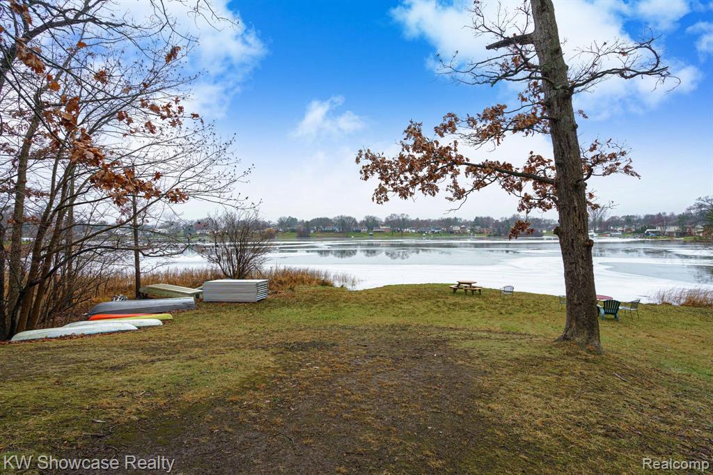 4980 OAK HILL Drive, 66, Waterford, MI 48329 — Photo 4