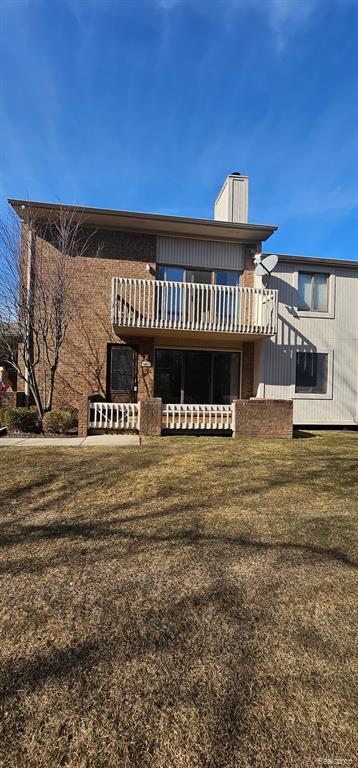 6682 MAPLE LAKES Drive, West Bloomfield, MI — front exterior