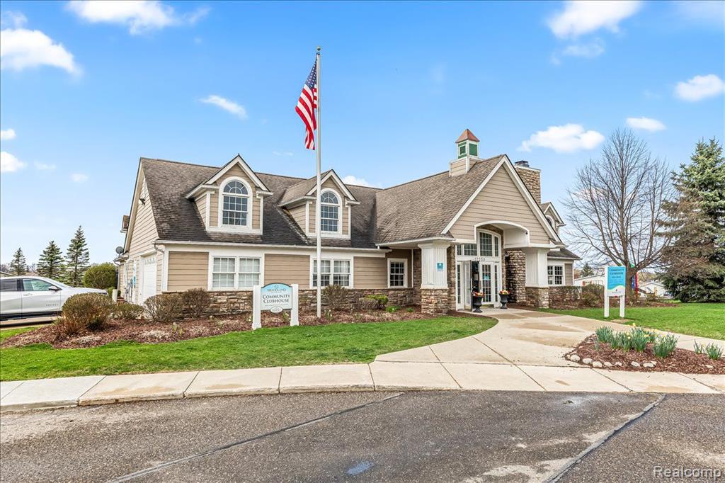 11198 SHADY GROVE, South Lyon, MI 48178 — Photo 22