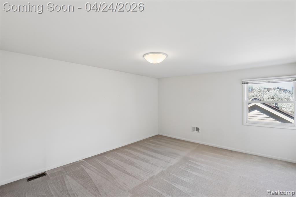 7311 Danbury Drive, West Bloomfield, MI — Photo 23