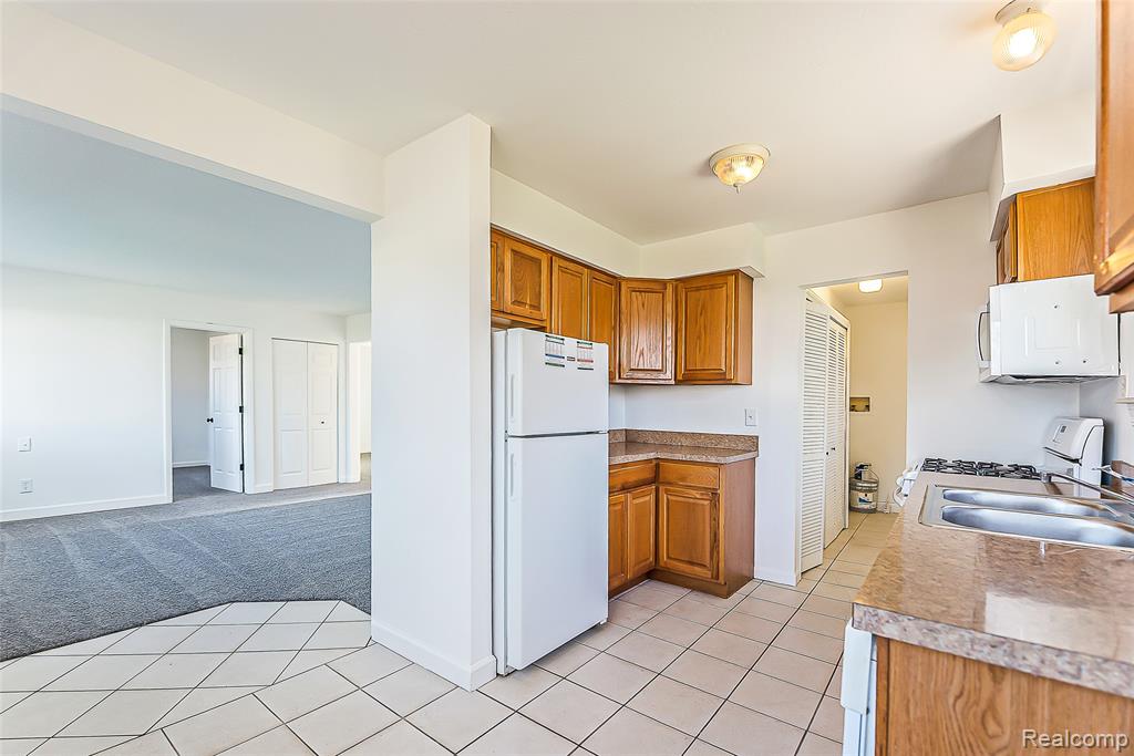 366 S Harris Road, Ypsilanti, MI 48198 — Photo 12