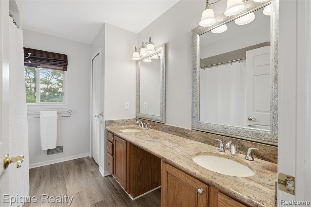 2442 Moors Court, Ann Arbor, MI 48108 — Photo 33