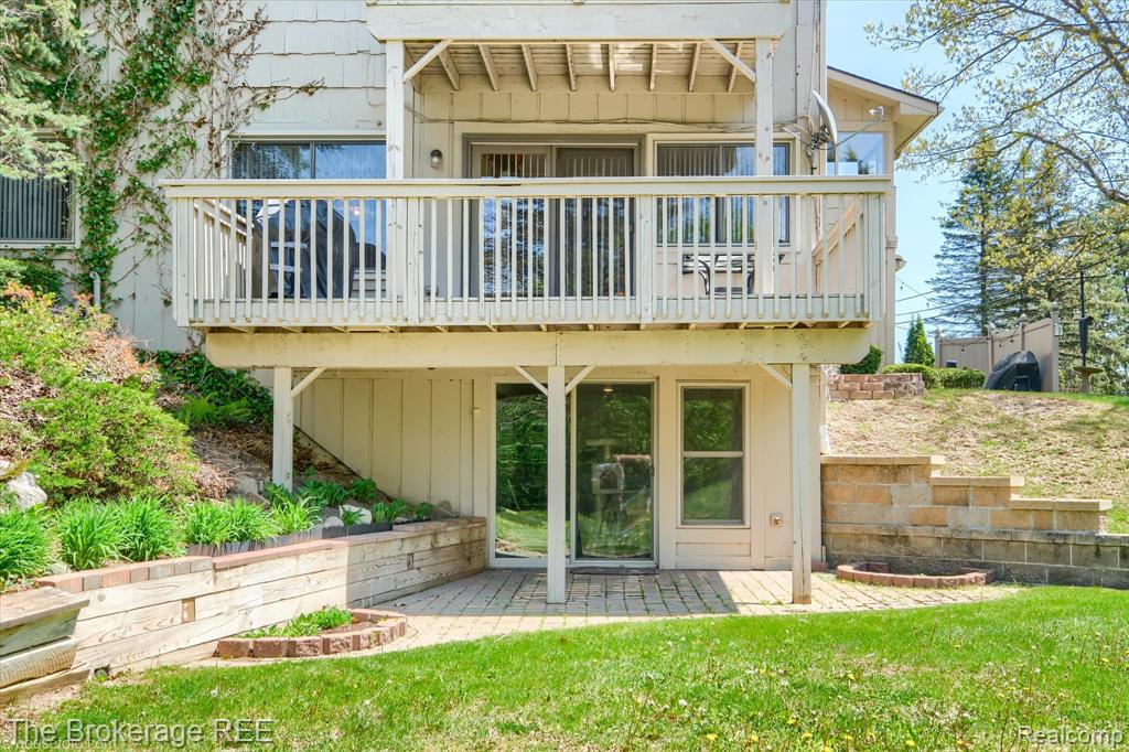 9538 Fenhill Drive, Grand Blanc, MI 48439 — Photo 50