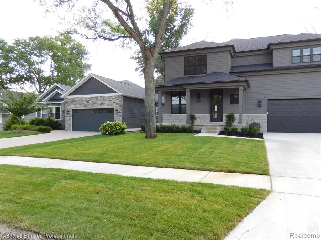 4247 Hampton Boulevard, Royal Oak, MI 48073 — Photo 3