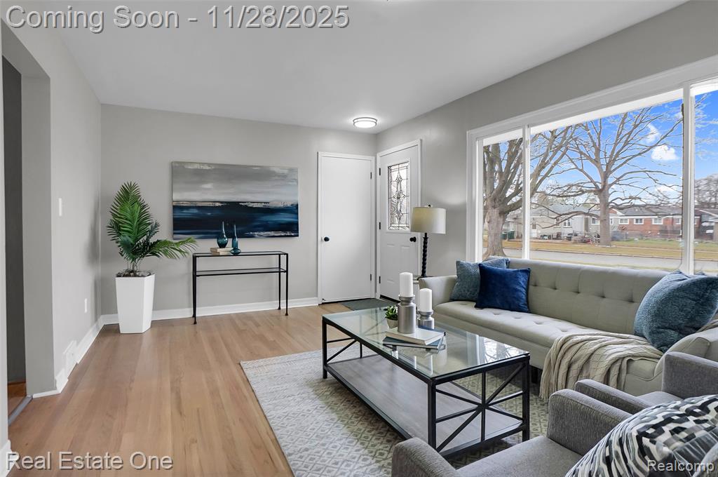 556 Harrison Street, Garden City, MI — Photo 6