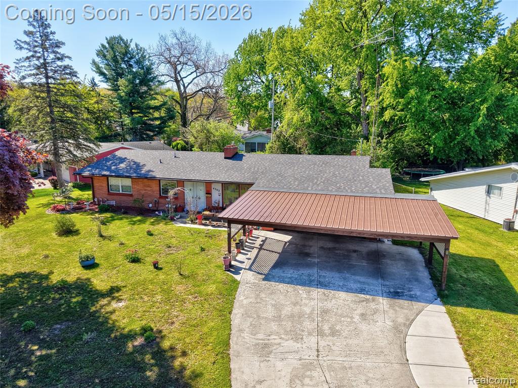 4202 Greenbrook Lane, Flint, MI 48507 — Photo 9