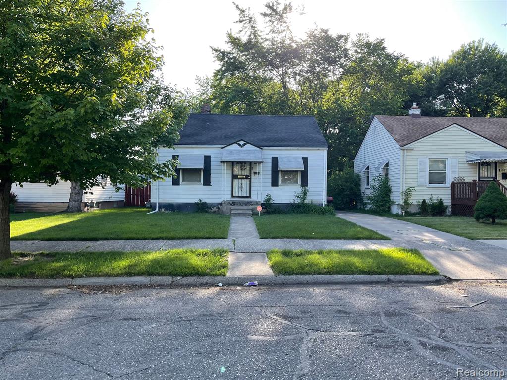 8611 STOUT Street, Detroit, MI 48228 — Photo 2