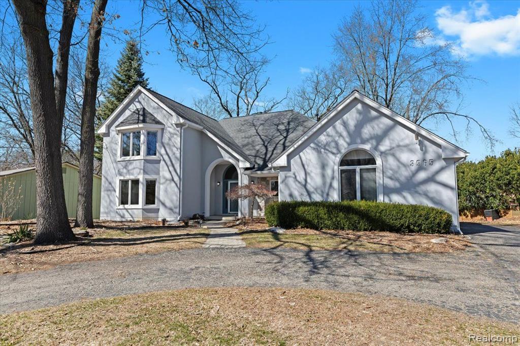 3965 N VANSTONE Drive, Commerce Twp, MI 48382 — Photo 26