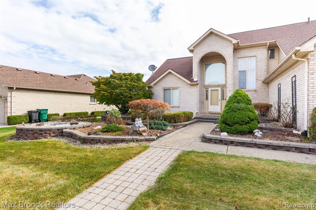 50592 MURRAY Drive, Macomb, MI 48044 — Photo 3