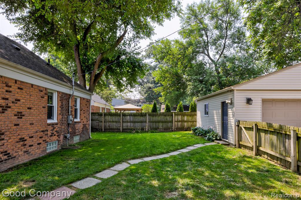 921 N Alexander Avenue, Royal Oak, MI 48067 — Photo 43