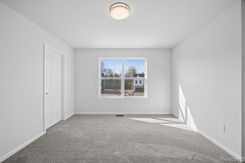 4221 Cedar Lane, Grand Blanc, MI 48439 — Photo 23