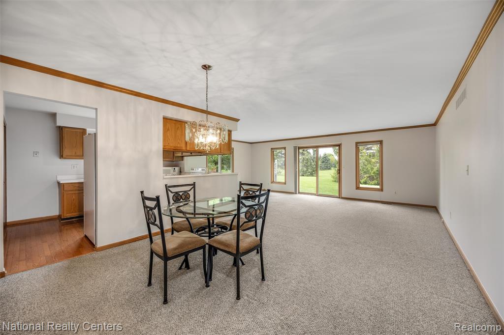 16061 Meadows Drive, Macomb, MI 48044 — Photo 2