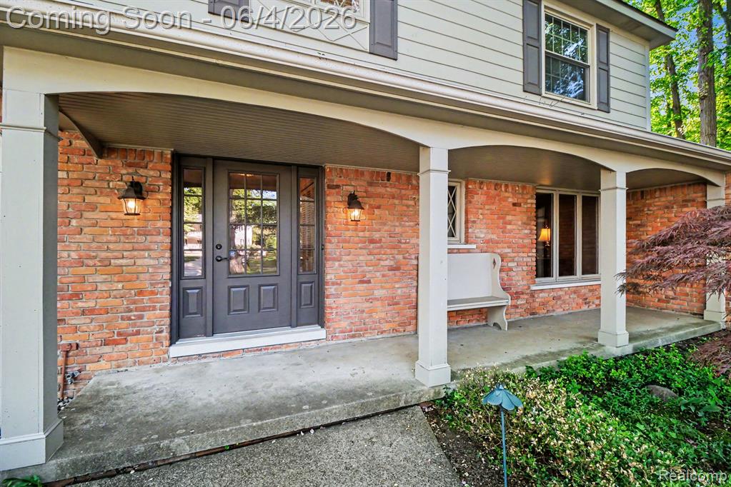 22586 N Nottingham Drive, Beverly Hills, MI 48025 — Photo 4