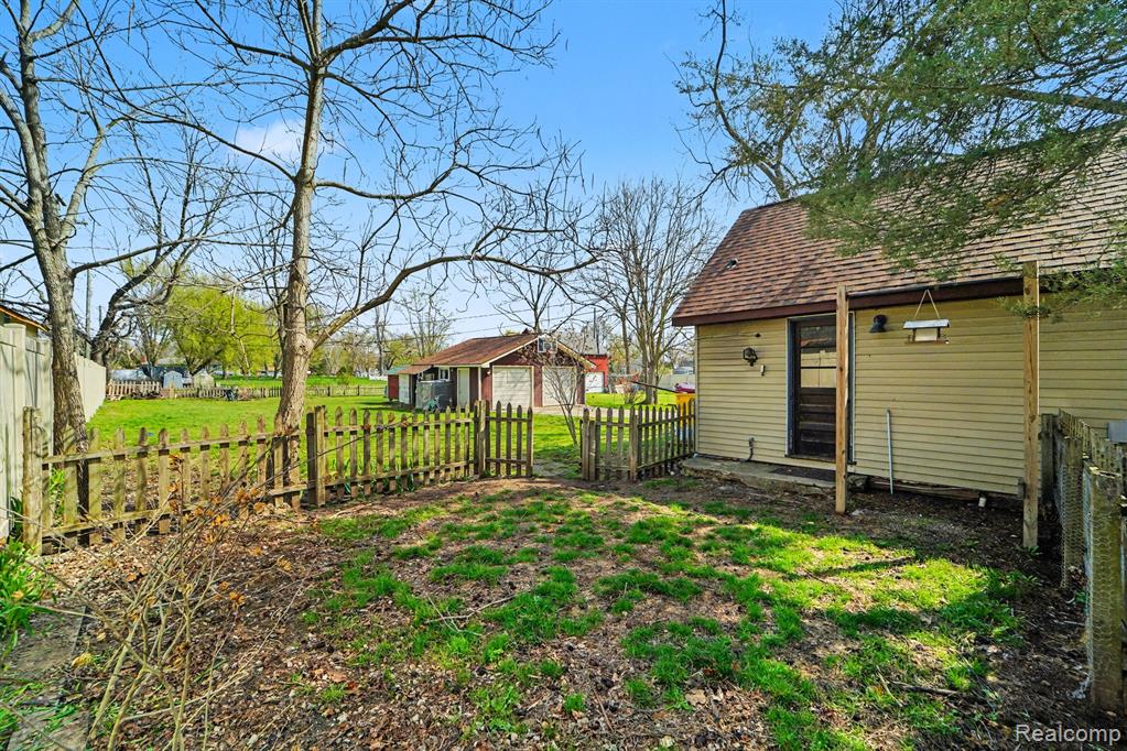 7357 West Road, Washington, MI — Photo 25