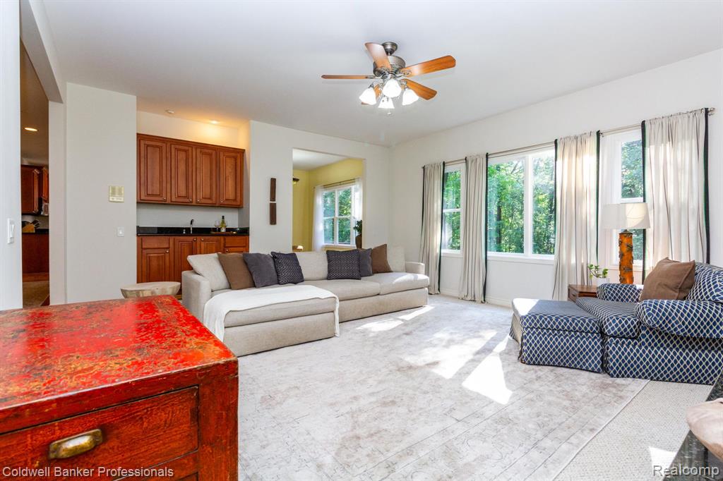 15317 Oak Hollow Drive, Holly, MI 48442 — Photo 10