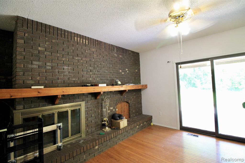 8050 N GENESEE Road, Mount Morris, MI 48458 — Photo 7