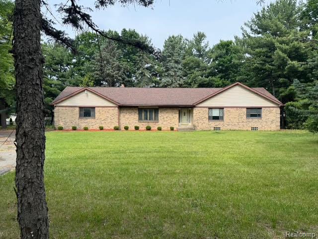 40250 Pinetree Drive, Plymouth, MI 48170 — Photo 2