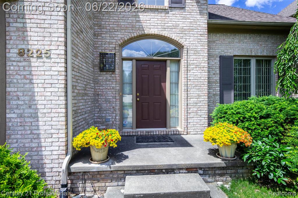8225 Brookstone Lane, Clawson, MI 48348 — Photo 4