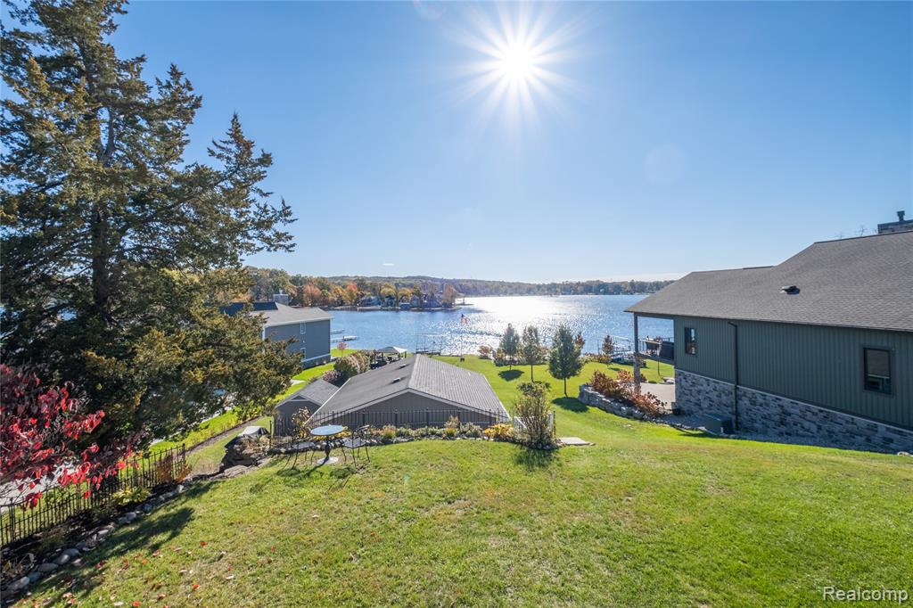 10476 Runyan Lake Road, Fenton, MI 48430 — Photo 39