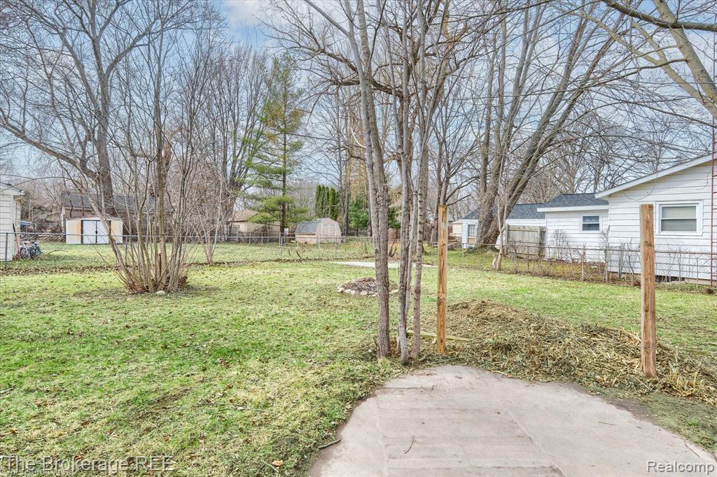 4093 Coral Street, Burton, MI 48509 — Photo 3