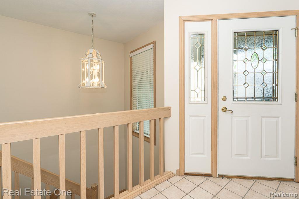 8187 Sawgrass Trail, Grand Blanc, MI 48439 — Photo 3