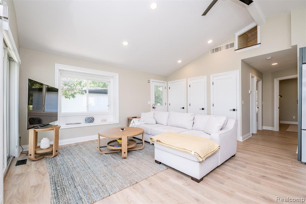 2100 N Channel Drive, MI 48028 — Photo 27