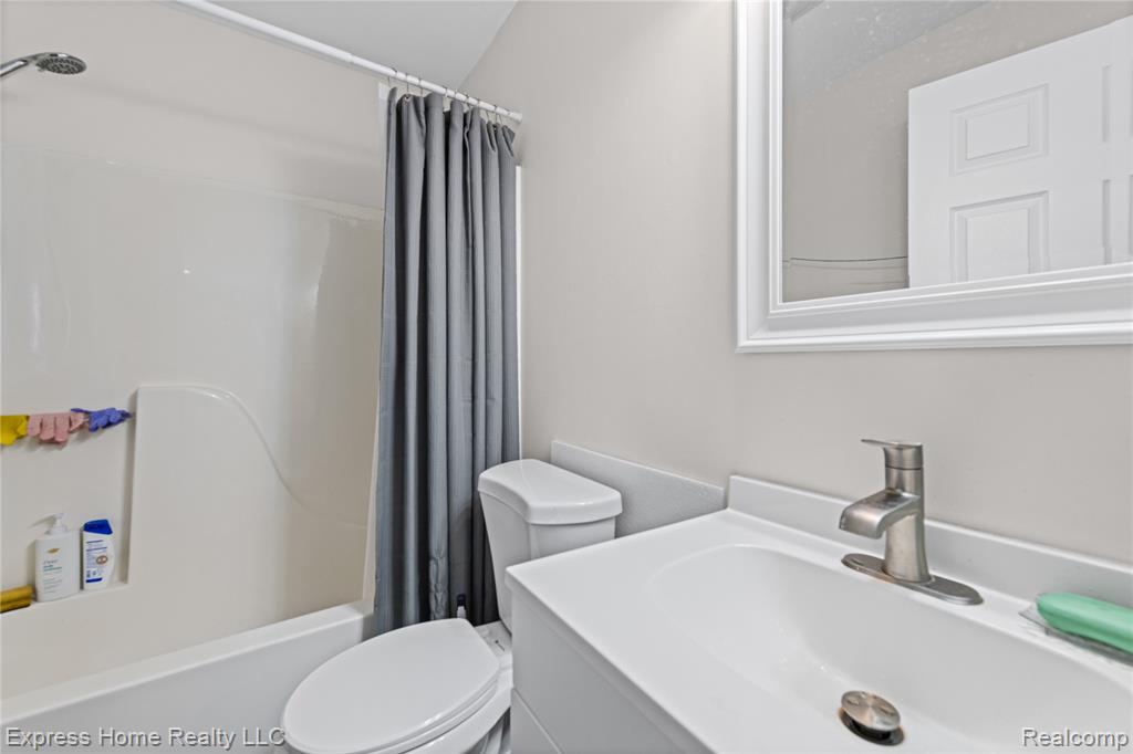 7220 Dodge Avenue, Warren, MI 48091 — Photo 10