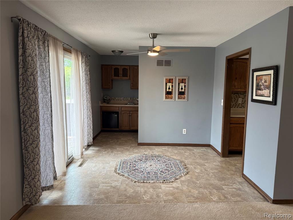 8510 S Pepper Ridge Drive S, Grand Blanc, MI 48439 — Photo 24