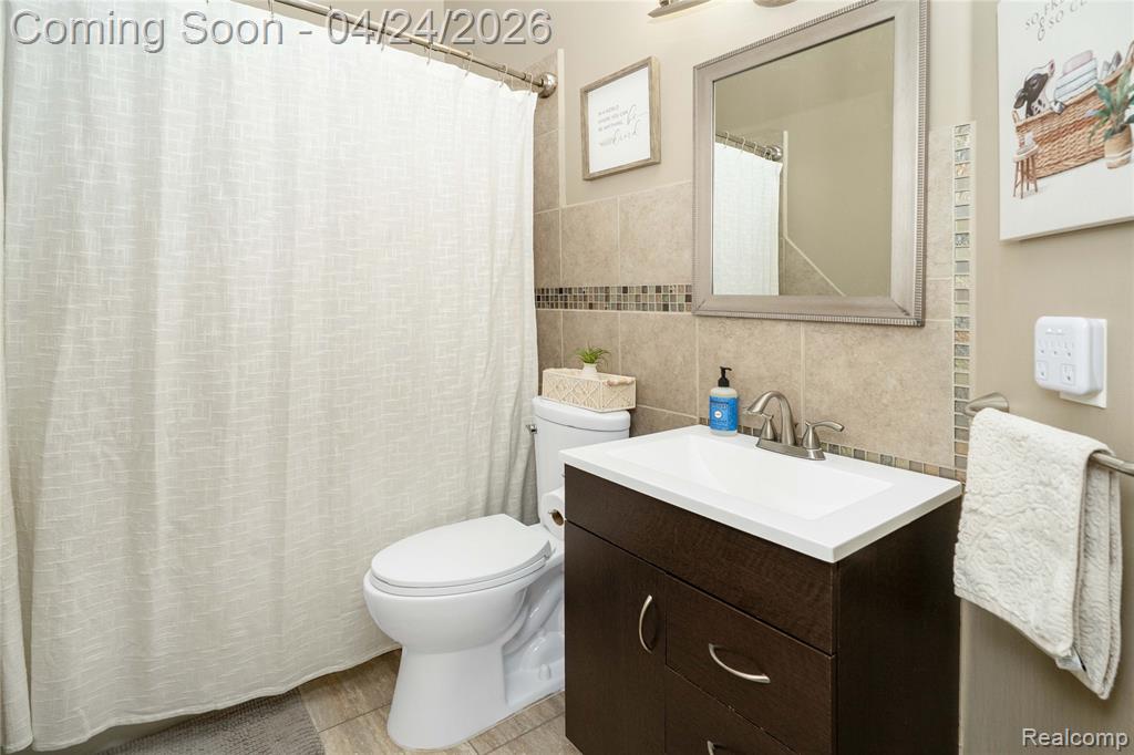 6932 Wellesley Boulevard, Waterford, MI, 48327