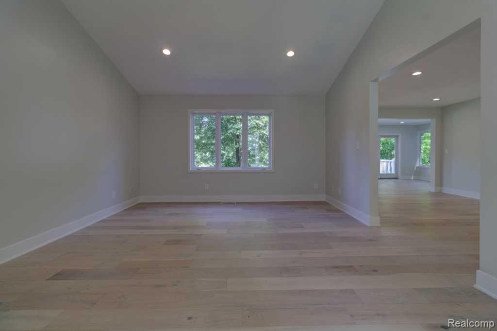 2973 Thorncrest Drive SE, Grand Rapids, MI 49546 — Photo 25