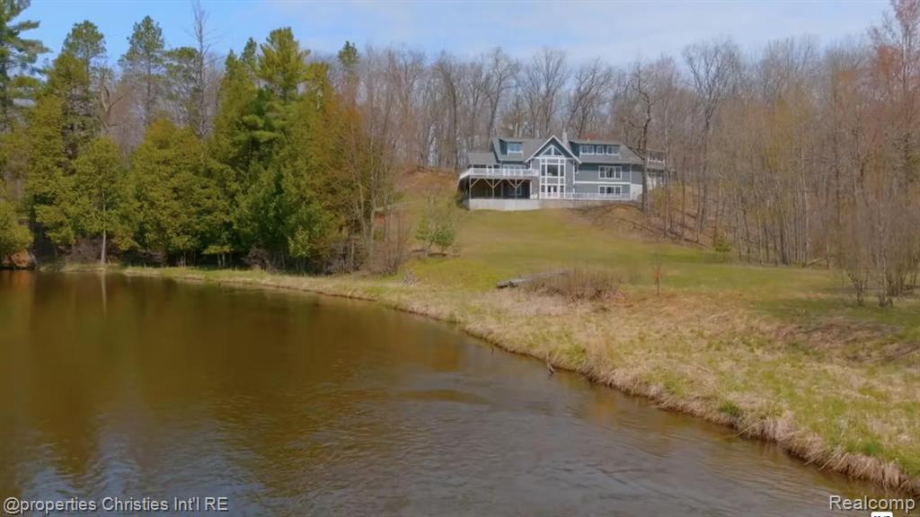5535 E PLEASANT VIEW Trail, Custer, MI 49405 — Photo 47