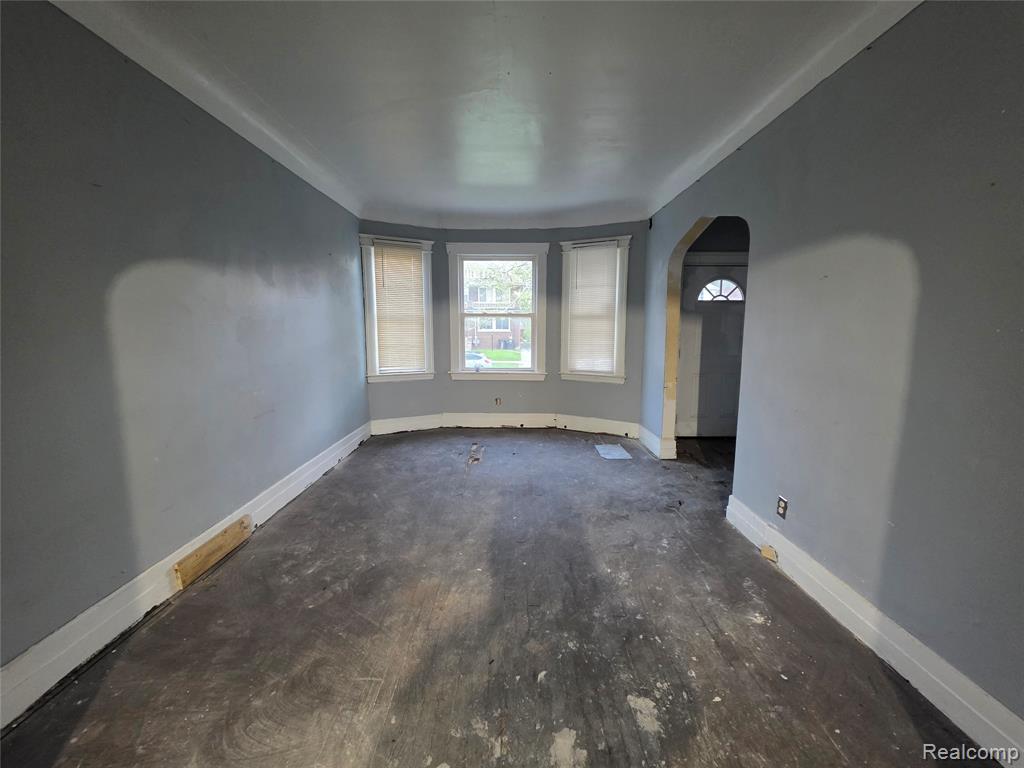 3439 Cadillac Boulevard, Detroit, MI 48214 — Photo 10