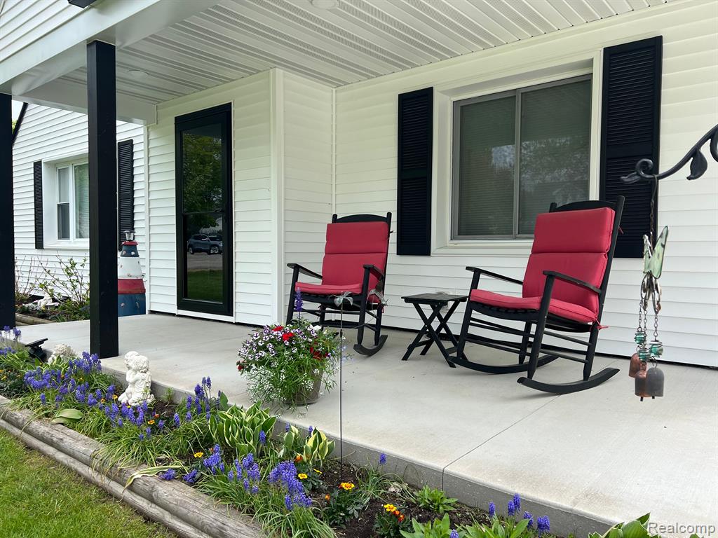 5561 UNION Street, Lexington, MI 48450 — Photo 3