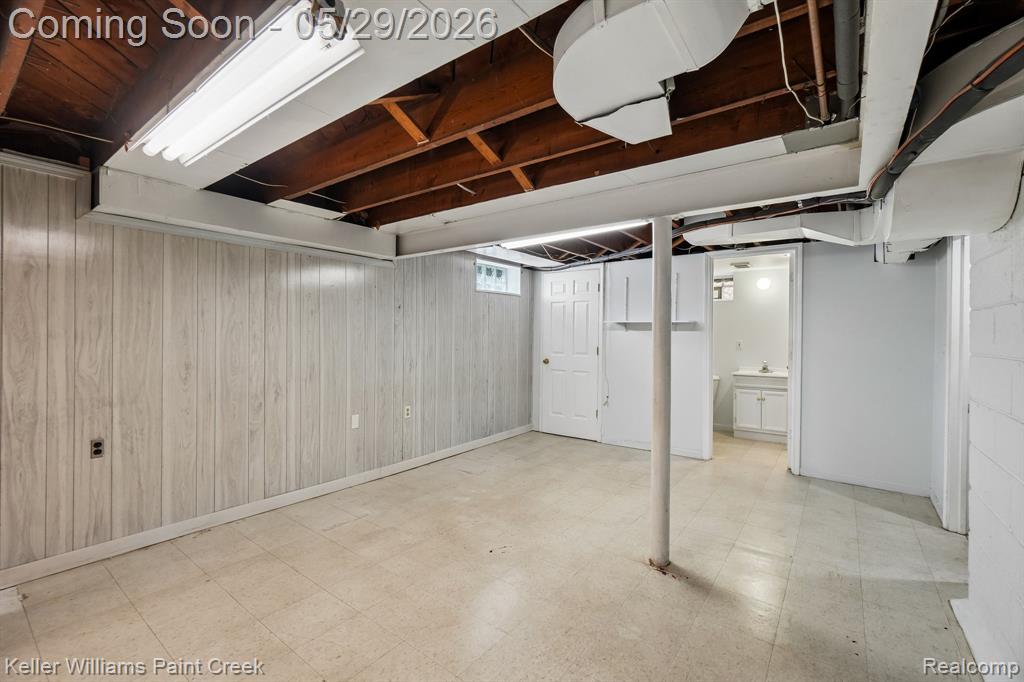 20620 Alger Street, Saint Clair Shores, MI 48080 — Photo 15