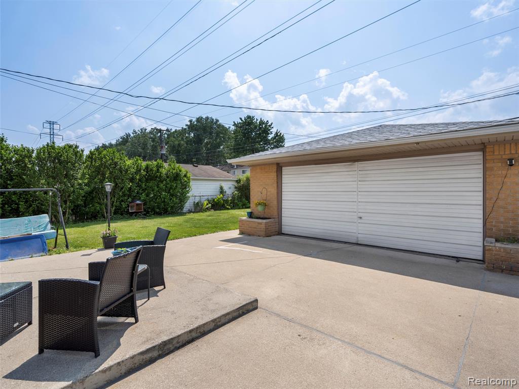 9636 Mueller Street, Taylor, MI 48180 — Photo 22
