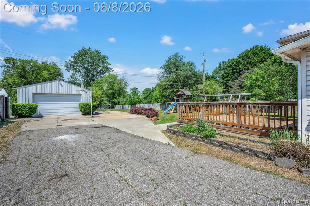 730 BOGIE LAKE Road, White Lake, MI 48383 — Photo 18