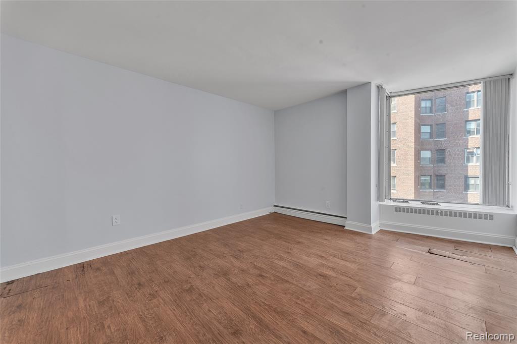 8200 E Jefferson Ave, 1610, Detroit, MI 48214 — Photo 35