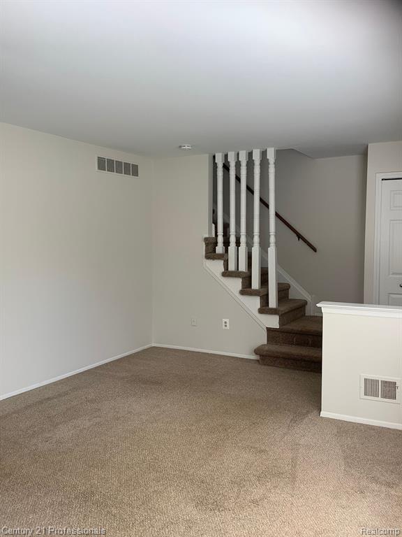37691 COLONIAL Drive, Westland, MI — Photo 7