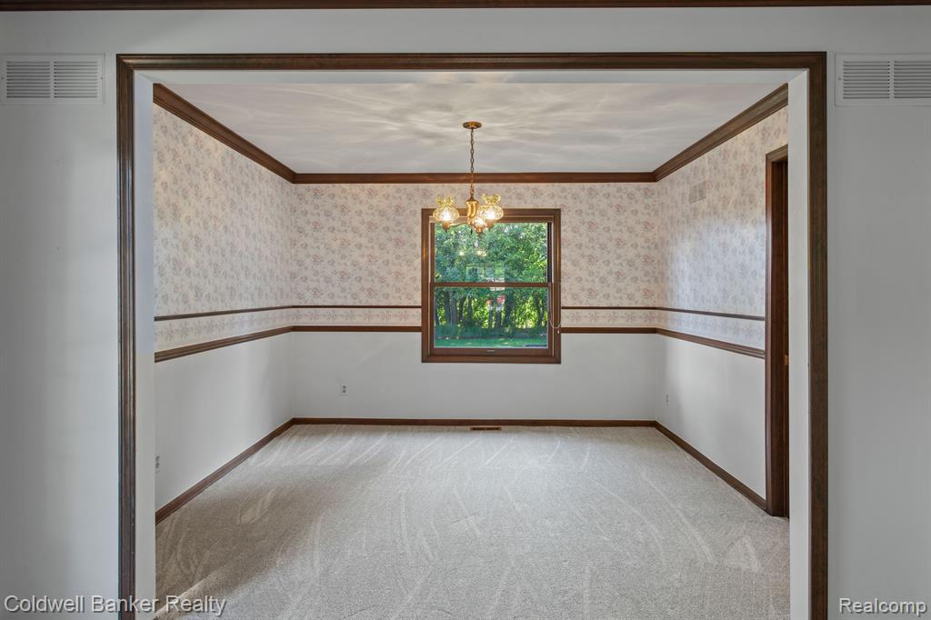 16235 WINCHESTER Drive, Northville, MI 48168 — Photo 16